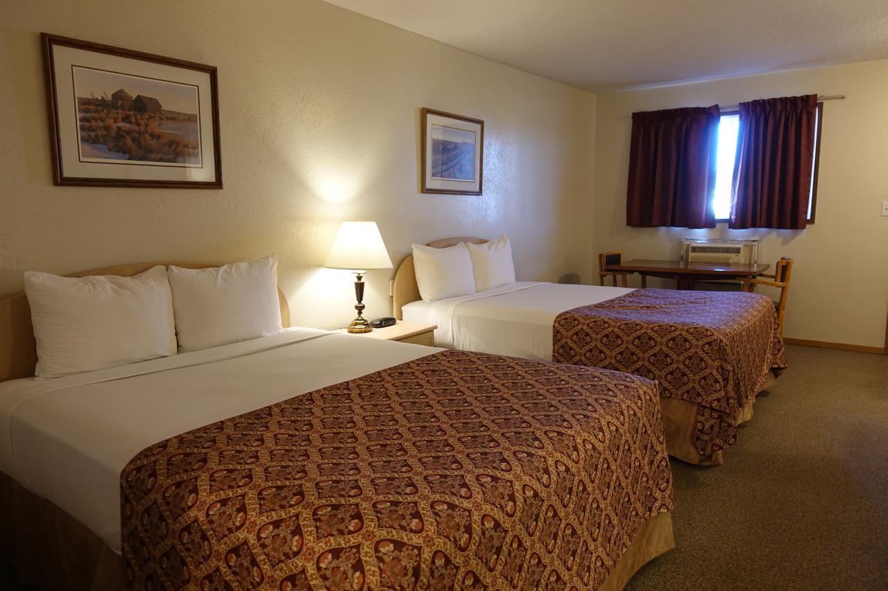 Armada Inn Motel Unity Экстерьер фото
